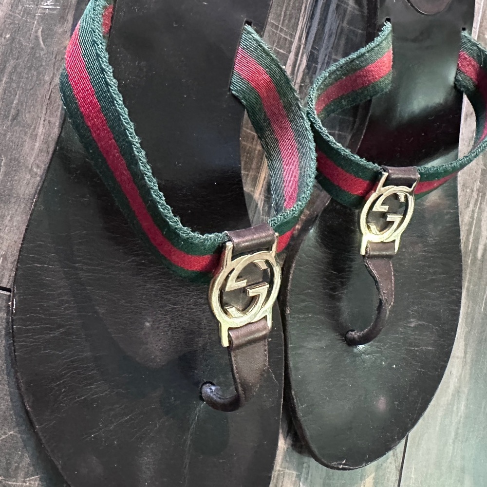 Gucci GG Logo Sandals Kitten‎ Heels THONGS Flip Flop Slides Brown Green Red 9.5 - Picture 16 of 16